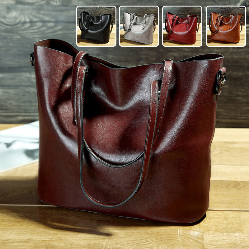 Kalvessa Oil-Wax Shoulder Tote