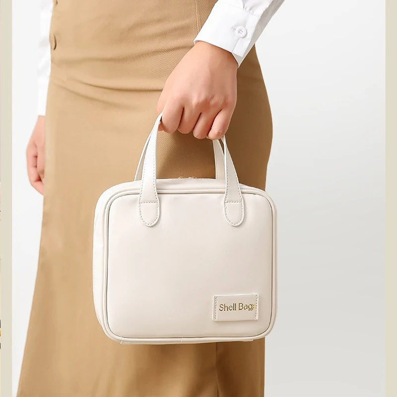 Kalvessa Large Makeup Pouch